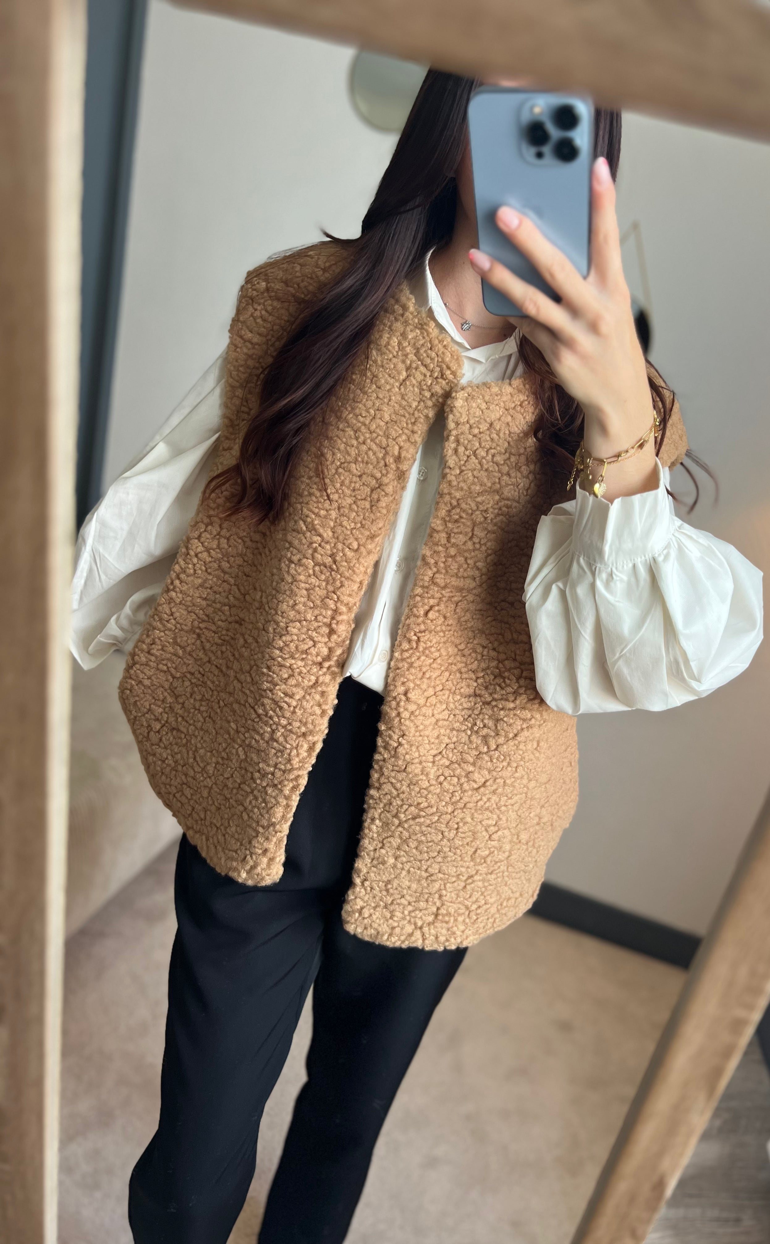 Veste sans manche (Camélia)